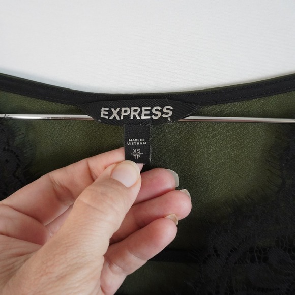 Express Green Tank Top Black Lace Trim V-Neck Sleeveless Blouse XS y2K Going out - Picture 3 of 8
